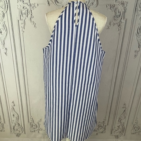 Striped Keyhole Back Frill Dress. - Picture 4 of 9